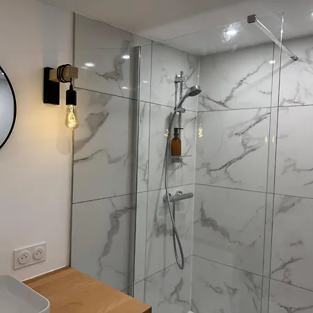 아파트 Grand - Au Faubourg - Centre 스트라스부르